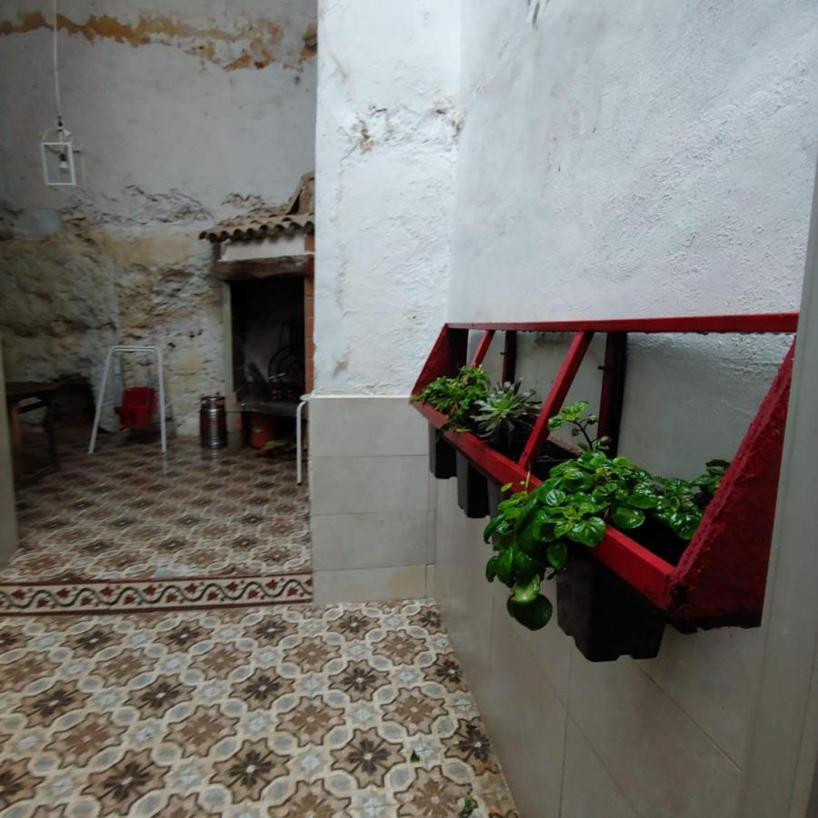 La Gata Mala Villa Navarres ภายนอก รูปภาพ