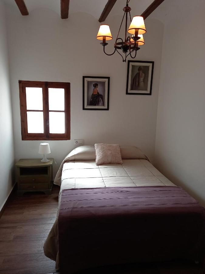 La Gata Mala Villa Navarres ภายนอก รูปภาพ